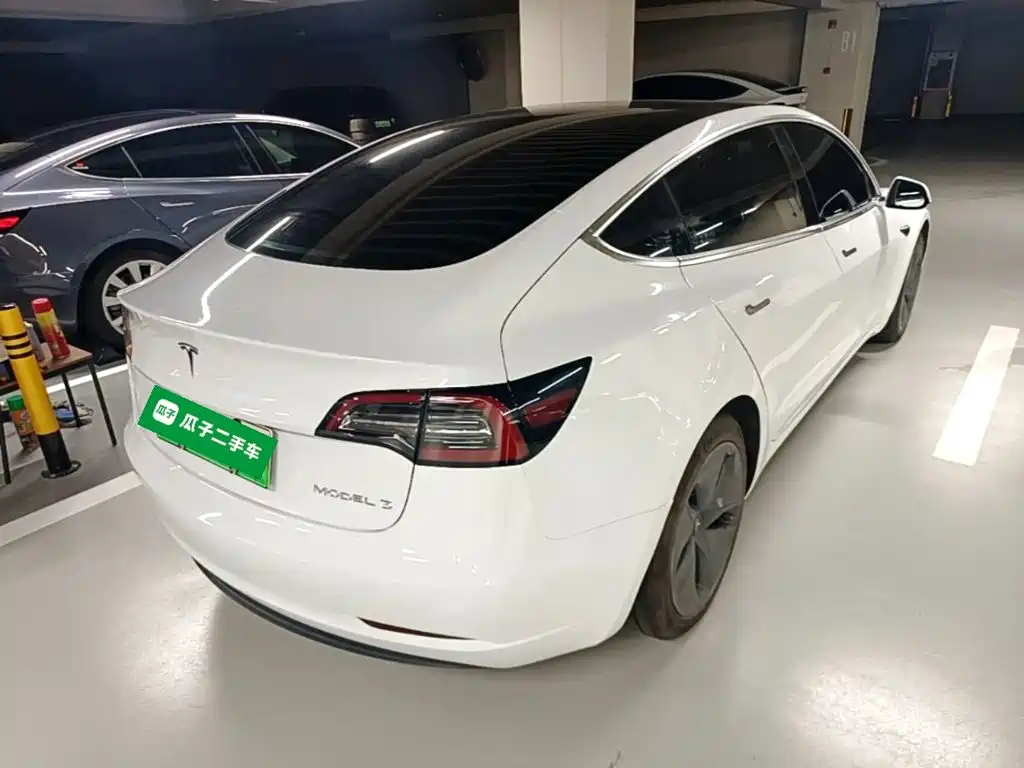 Tesla Model 3 2020 2020 Facelift Standard Range RWD Upgrade