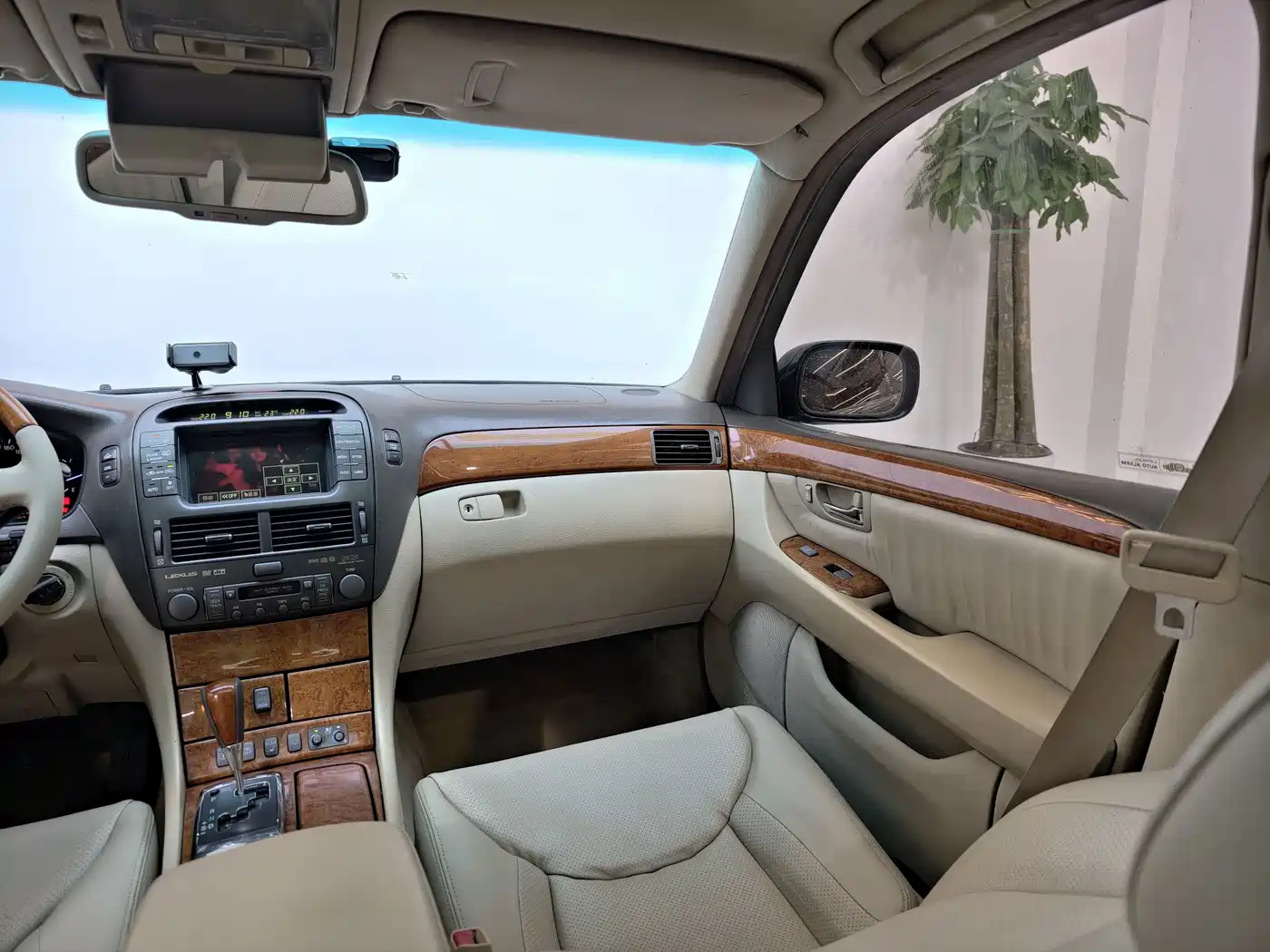 Lexus LS 2006 2005 430