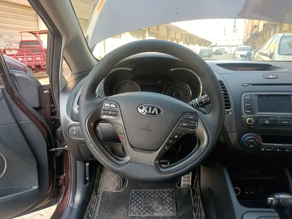 Kia K3S 2014 2014 1.6L Automatic Premium