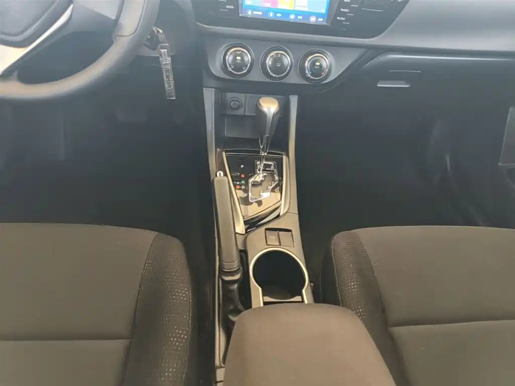 Toyota Levin 2014 1.6G CVT Elite Edition фото 14