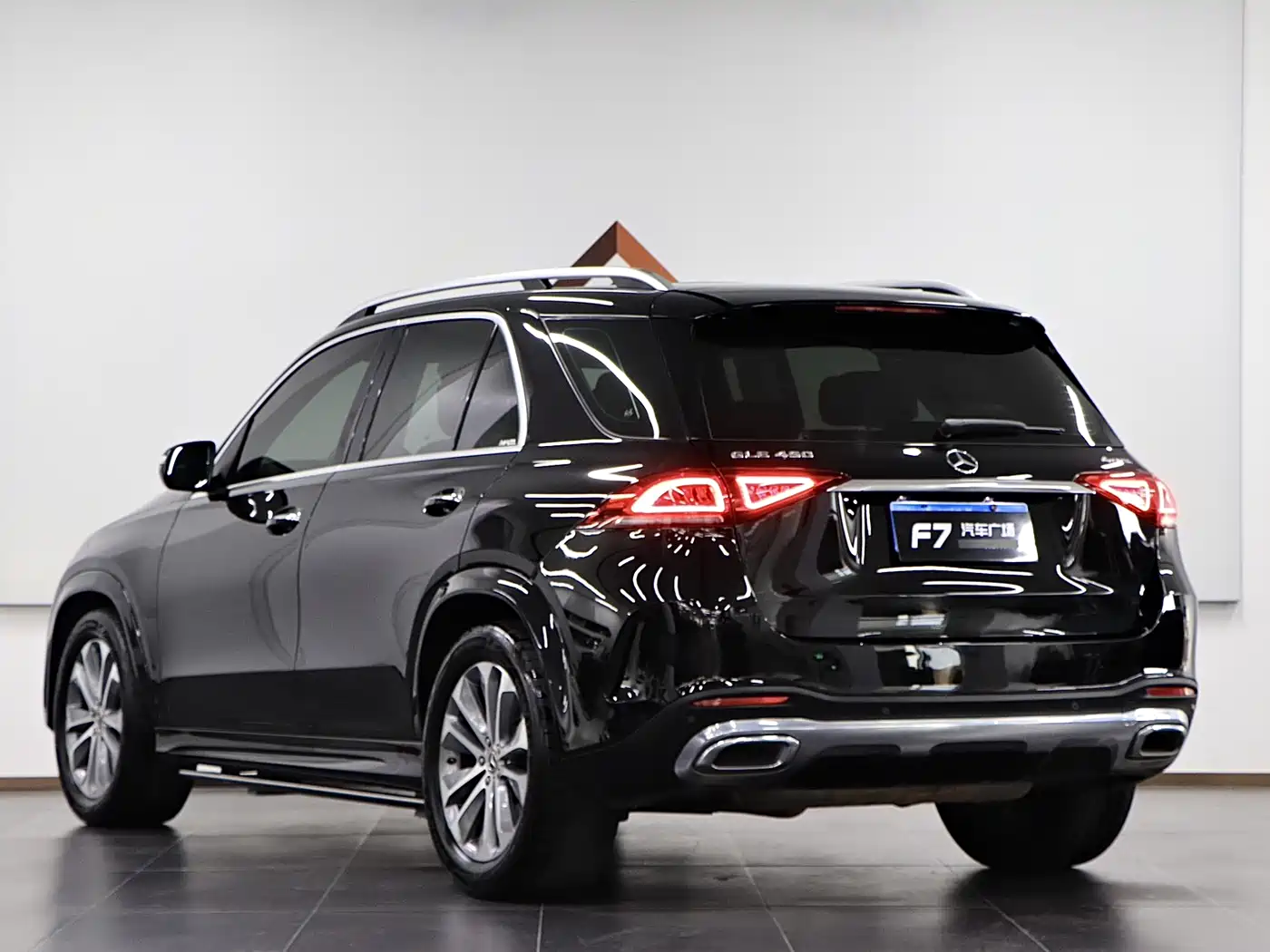 Mercedes-Benz GLE 2022 Facelift GLE 350 4MATIC Fashion фото 4
