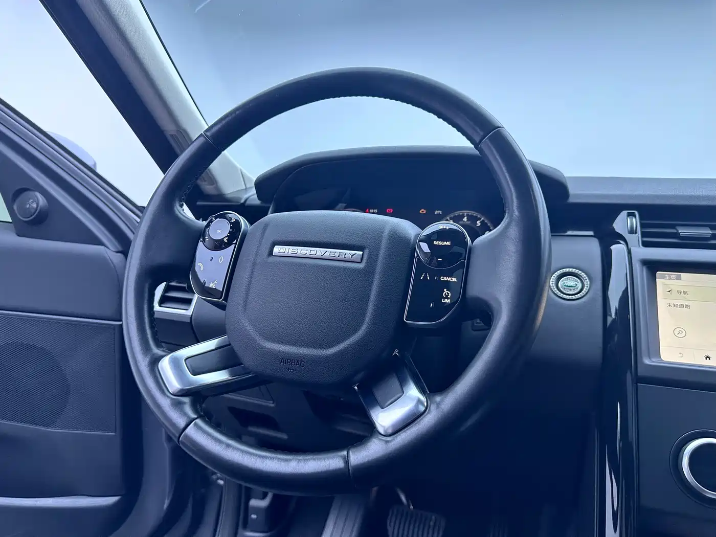 Land Rover Discovery 2020 3.0 SC V6 SE фото 9