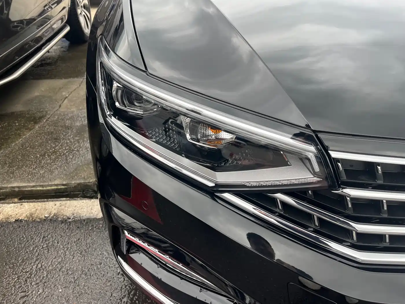 Volkswagen Magotan 2025 Popular Edition 330TSI DSG Luxury фото 7