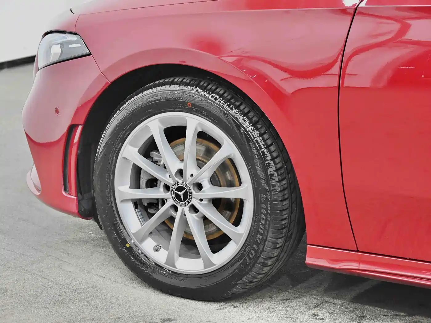 Mercedes-Benz A-Class 2022 A 200 L Sport Sedan Style фото 31