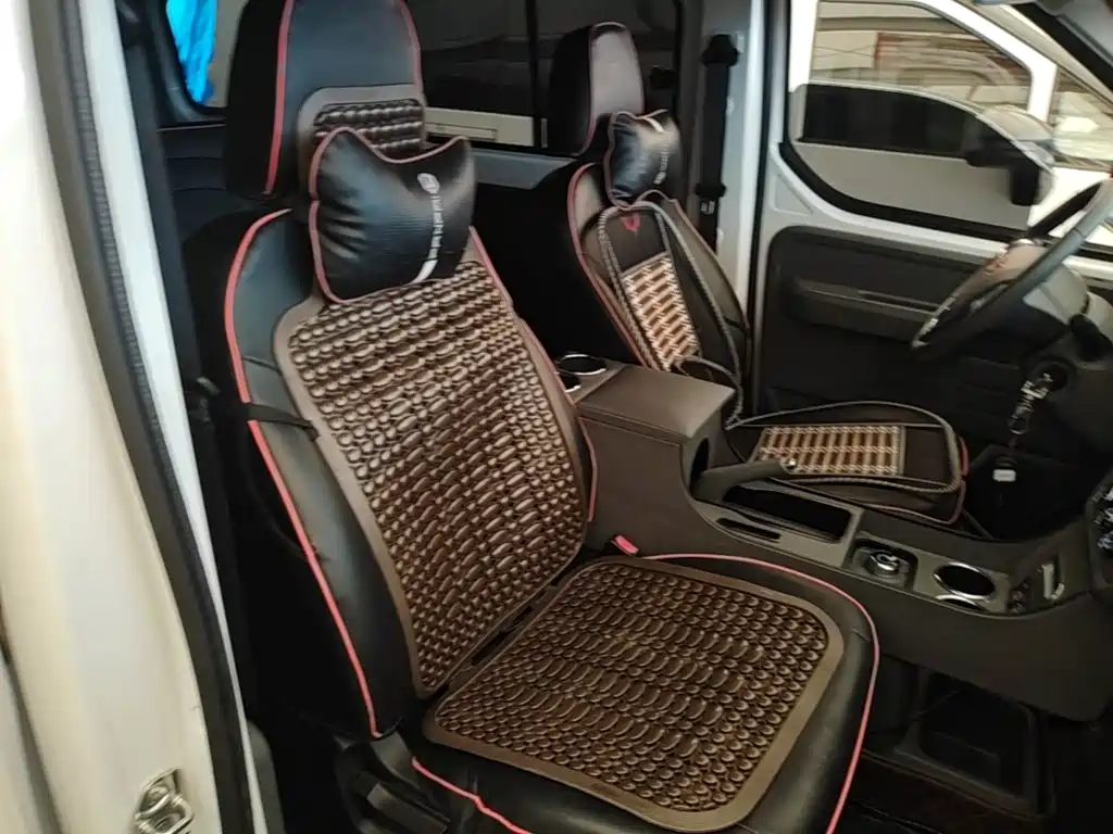 Wuling Motors Wuling Yangguang 2026 2025 400km Bus Comfort Edition