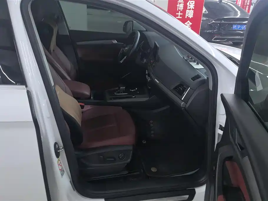 Audi Q5L 2018 40 TFSI Prestige Fashion (China V) фото 8