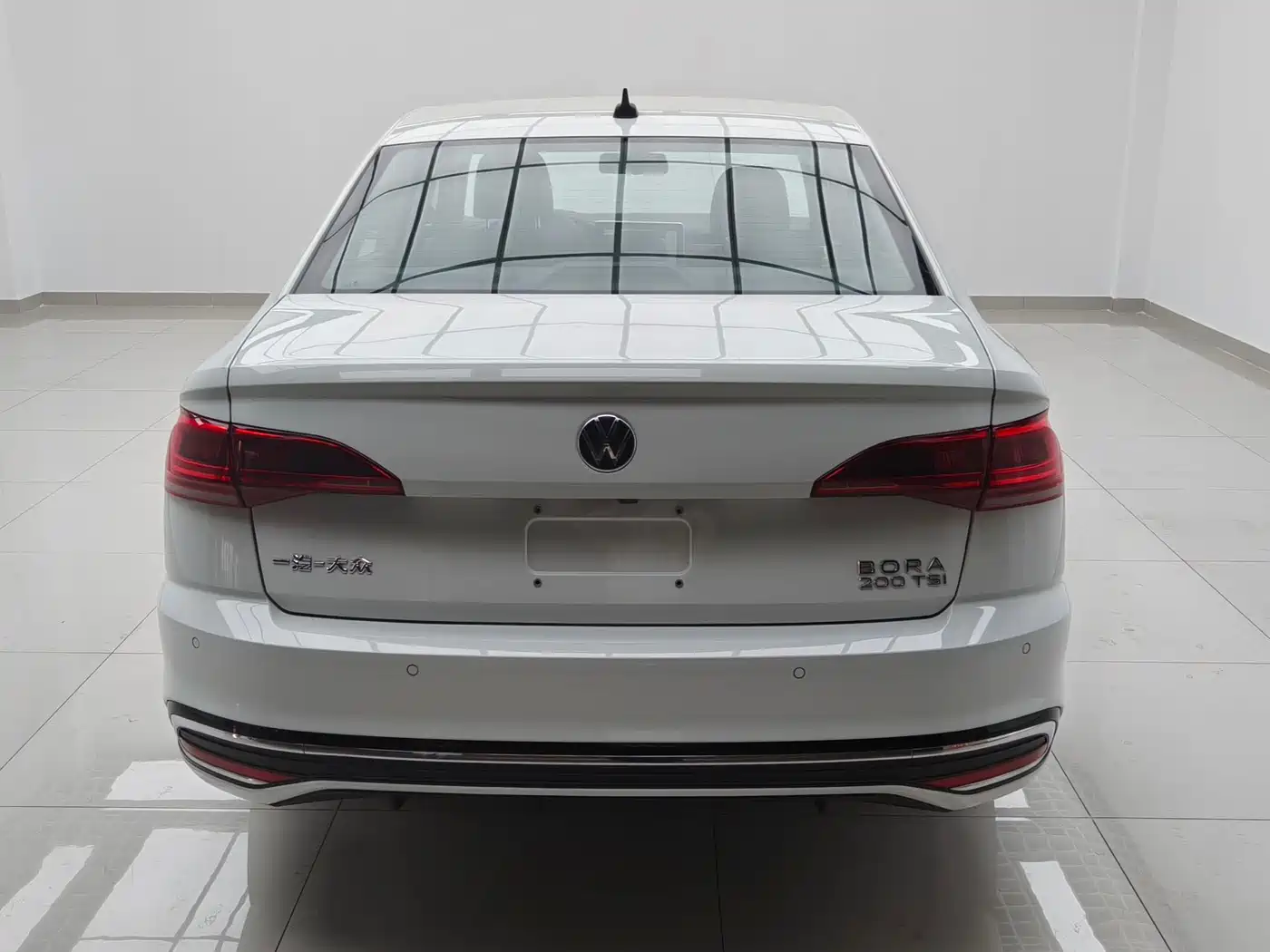 Volkswagen Bora 2023 200TSI DSG Smart PRO Edition фото 3