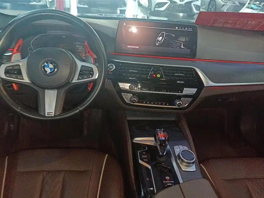 BMW 5-SERIES