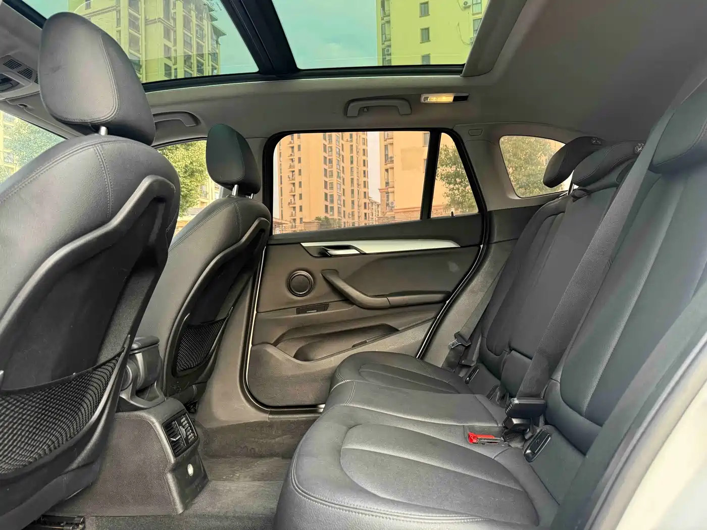 BMW X1 2018 sDrive18Li Fashion Model фото 7