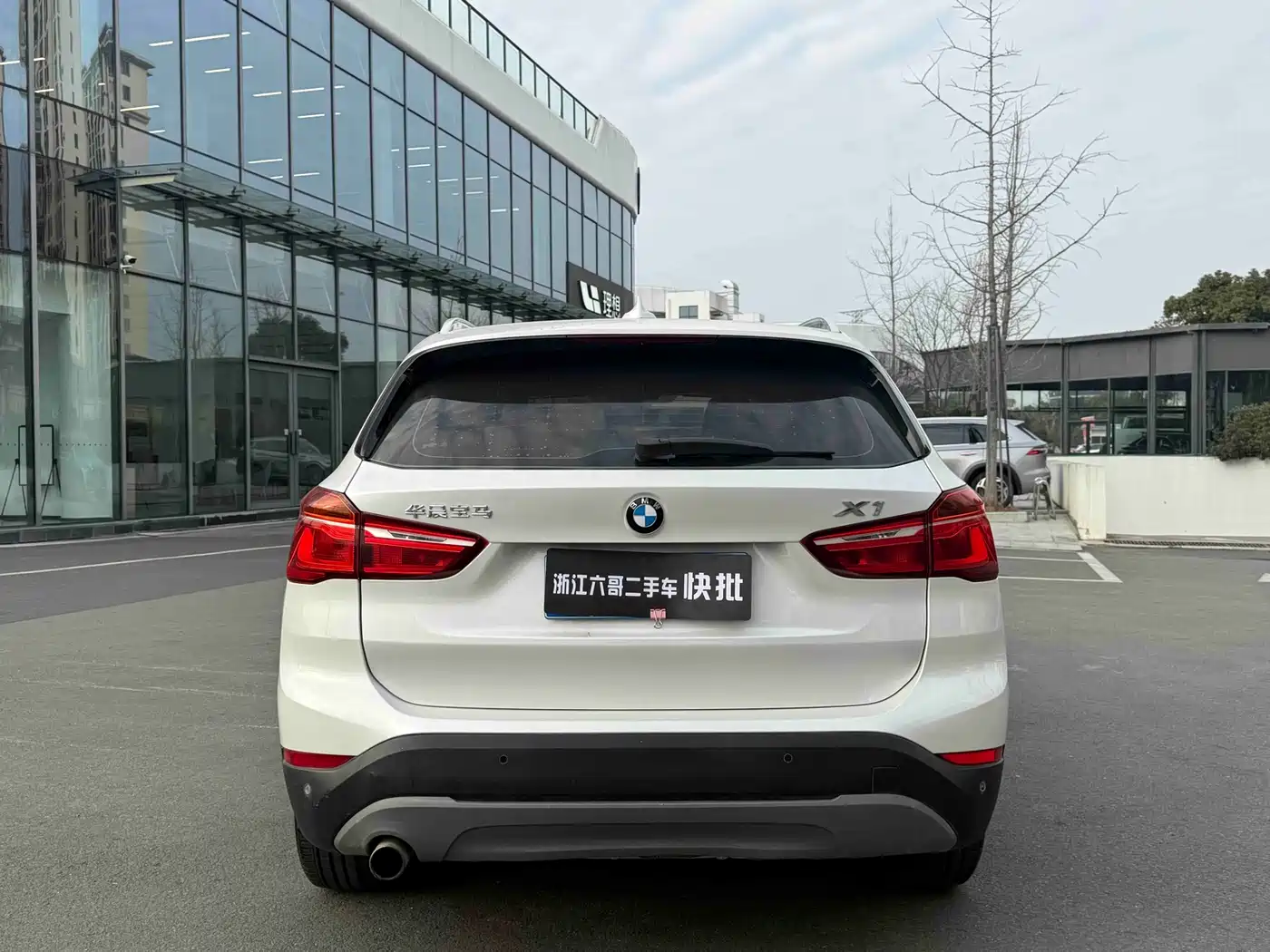 BMW X1 2018 sDrive18Li Fashion Model фото 12