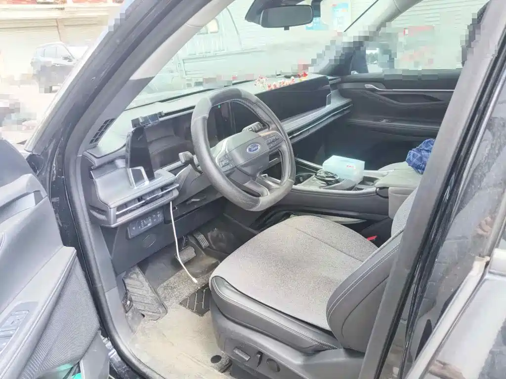 Ford Edge 2025 2025 Edge L 2.0T EcoBoost FWD 7-seater Luxury