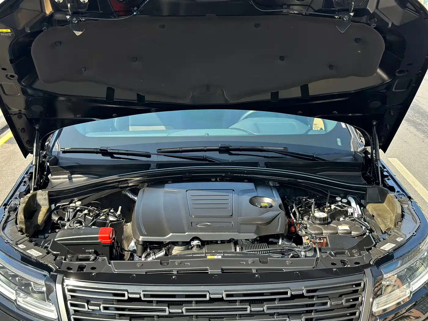 Land Rover Range Rover Velar 2024 Dynamic HSE фото 14