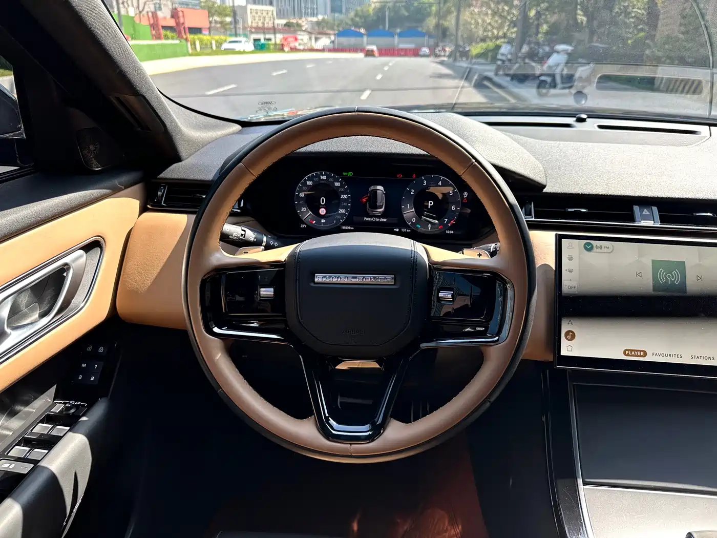 Land Rover Range Rover Velar 2024 Dynamic HSE фото 19