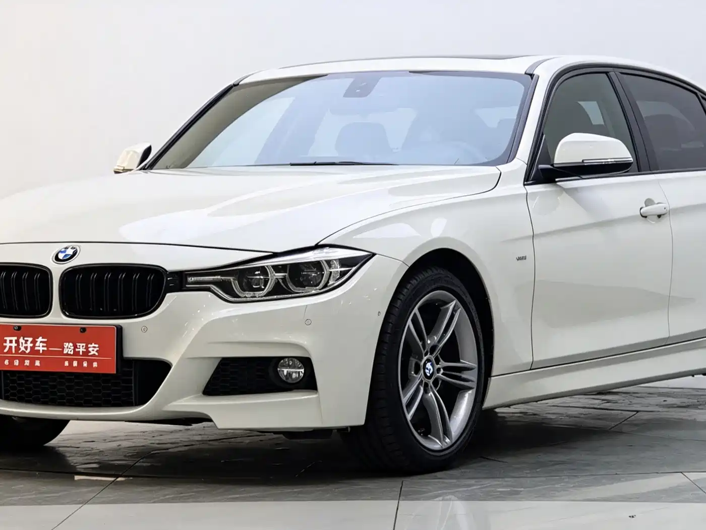 BMW 3 Series 2018 320Li Leading M Sport Package фото 8
