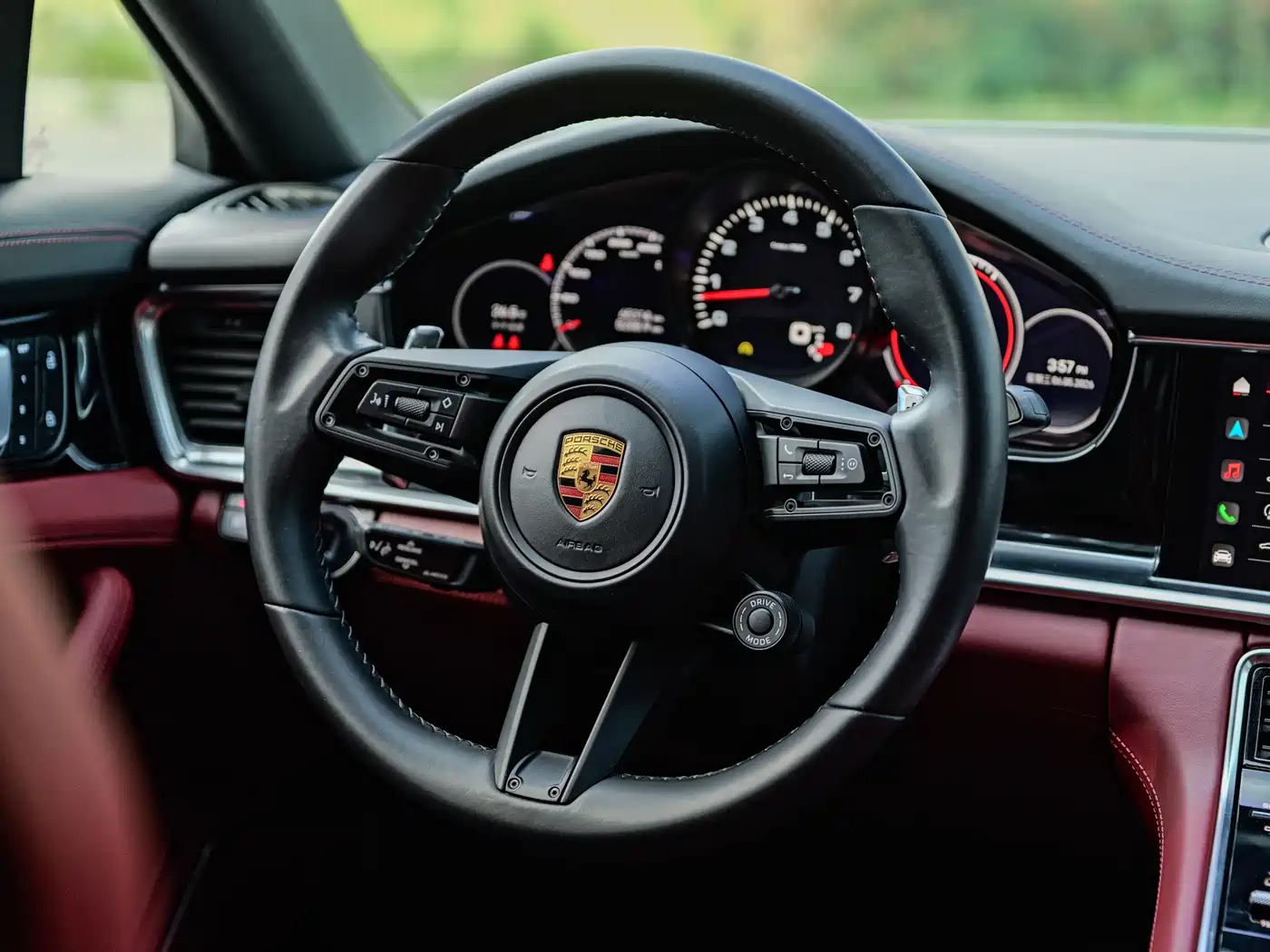 Porsche Panamera 2022 Panamera 4 Executive Long Wheelbase 2.9T фото 5