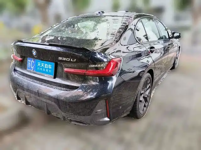 BMW 3 Series 2025 330Li M Sport Night Edition — фото 2