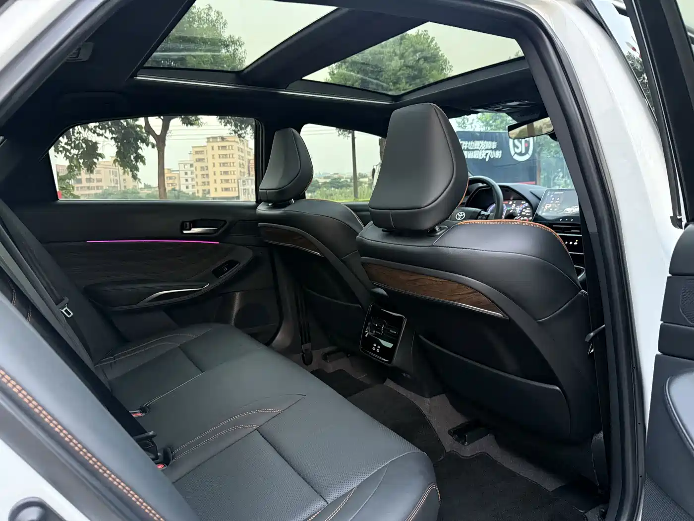 Toyota Avalon 2025 2024 Model Hybrid 2.0L Prestige Edition