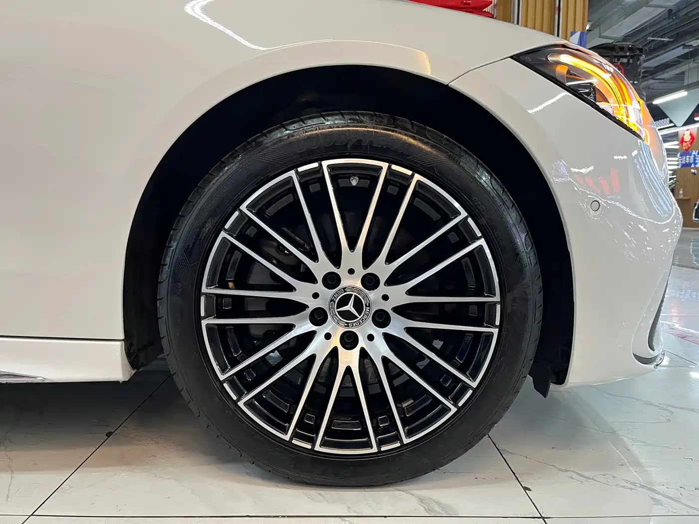Mercedes-Benz C-Class 2023 Facelift C 260 L Sport Edition фото 7