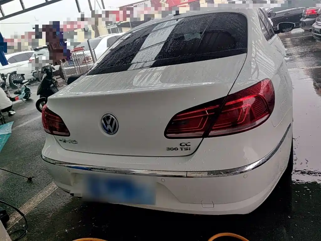 Volkswagen FAW-Volkswagen CC 2018 1.8TSI Luxury фото 6