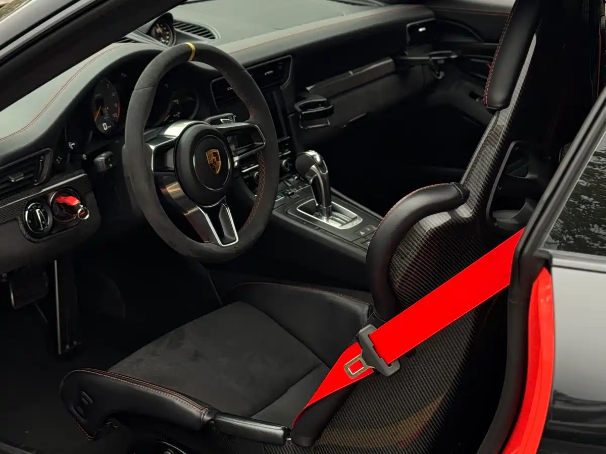Porsche 911 2015 GT3 RS фото 5