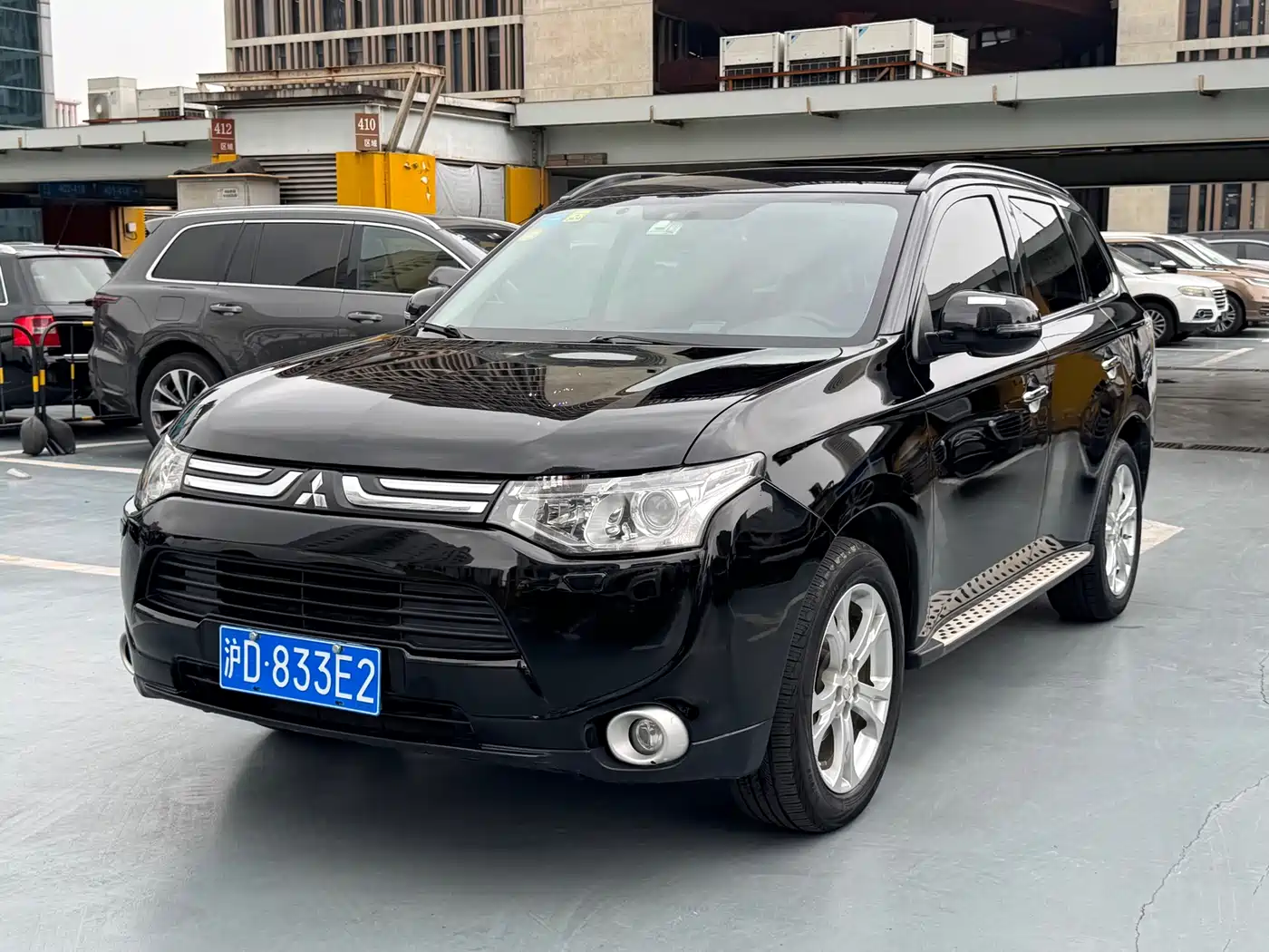 Mitsubishi Outlander (Import) 2014 2.4L 4WD Luxury Value Edition 7-seater