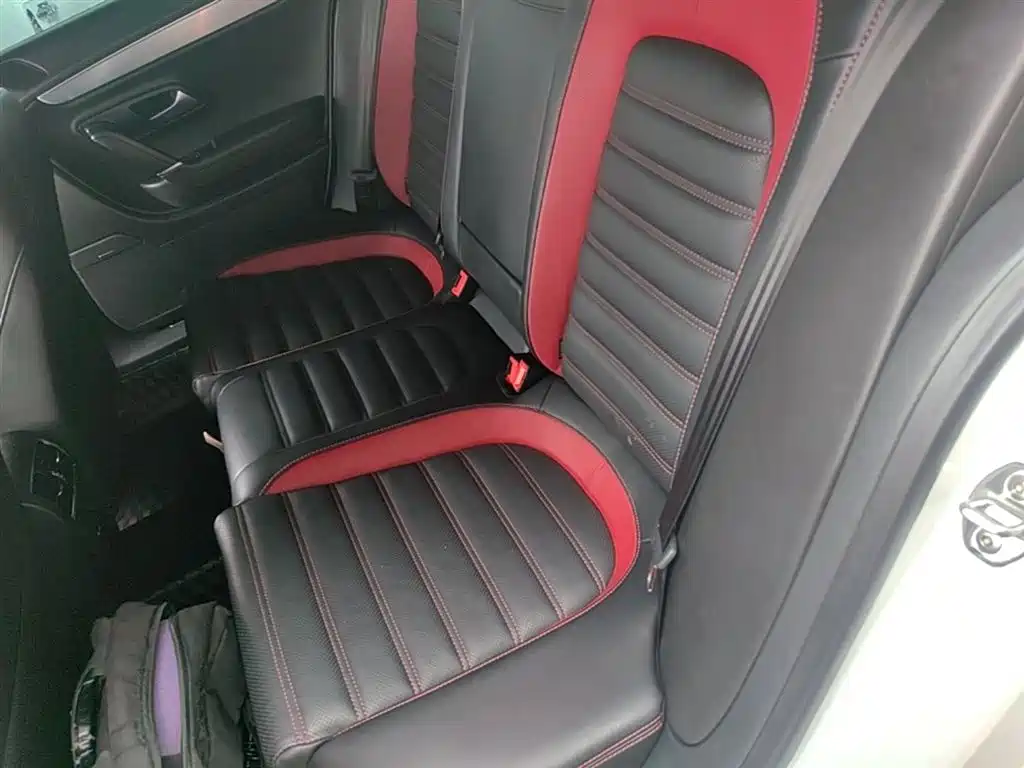 Volkswagen FAW-Volkswagen CC 2018 1.8TSI Luxury фото 17