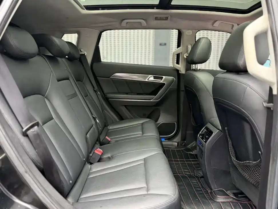 Фото 6 - Haval H6 Coupe