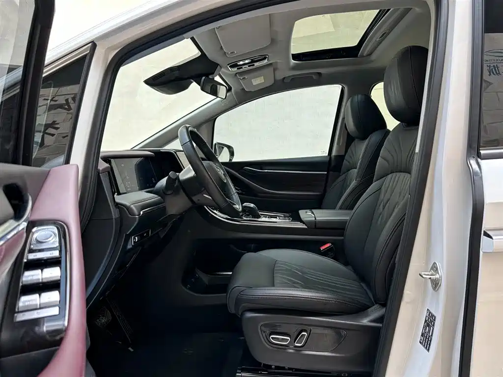 GAC Trumpchi Trumpchi M8 2024 Master Series 400T Premium Edition фото 9