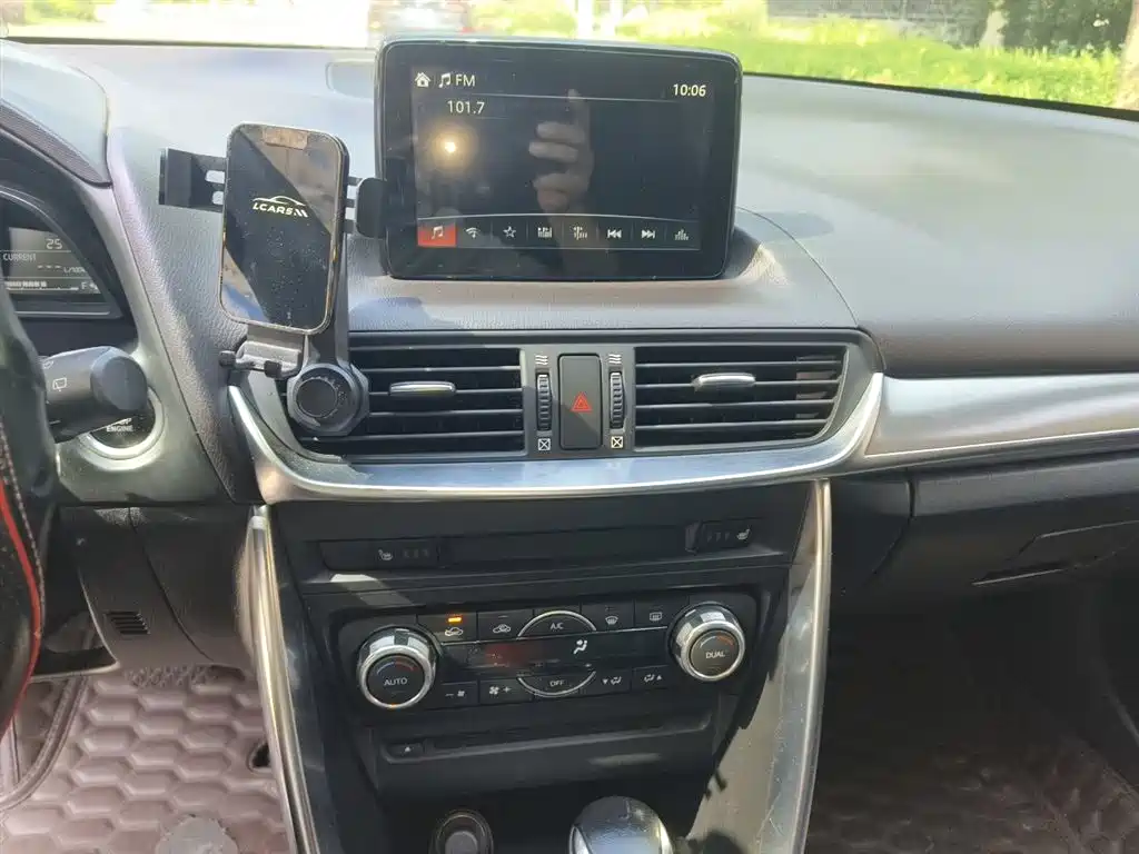 Фото 6 - Mazda CX-4