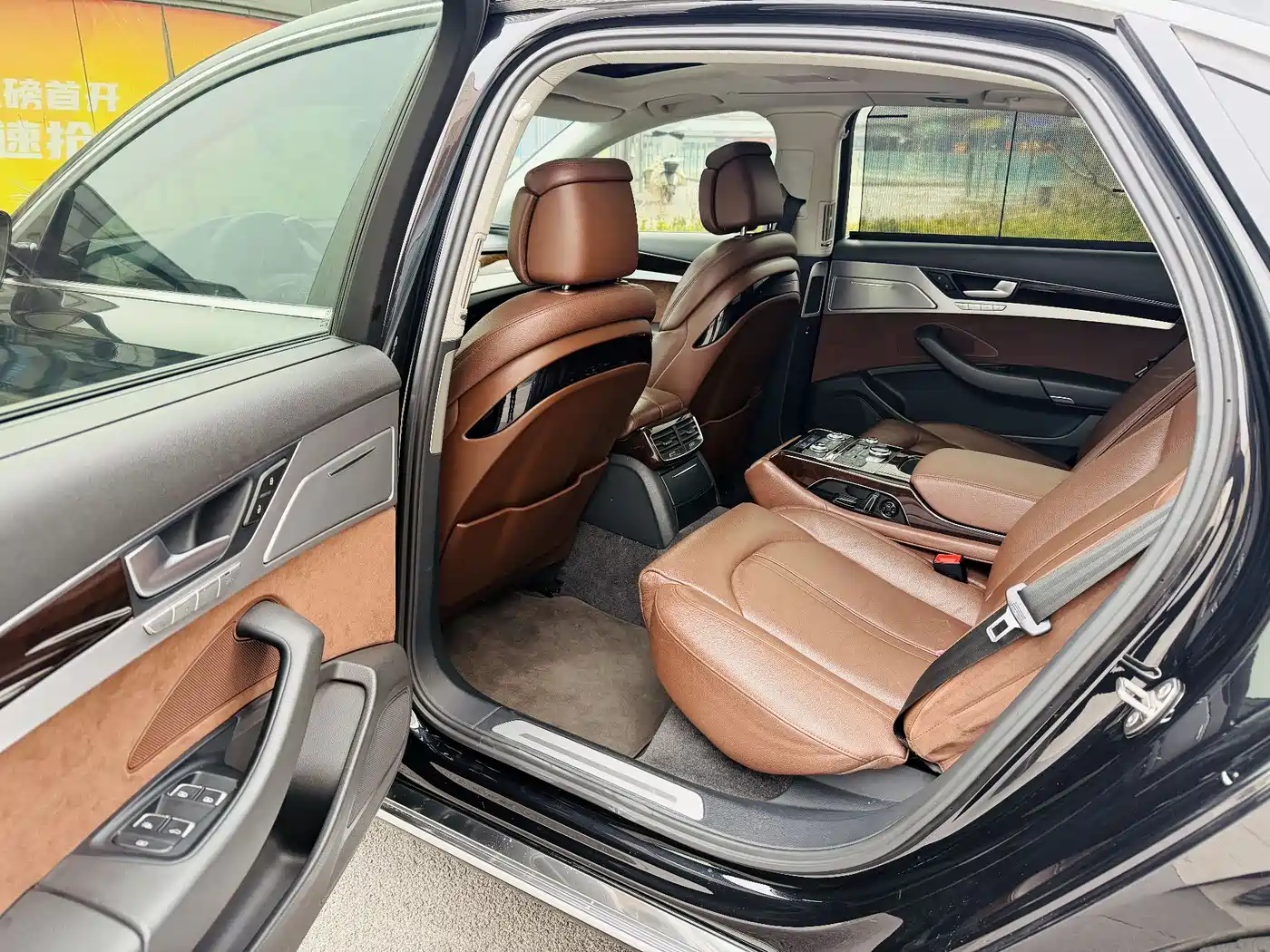 Audi A8 2013 A8L 50 TFSI quattro Comfort фото 7