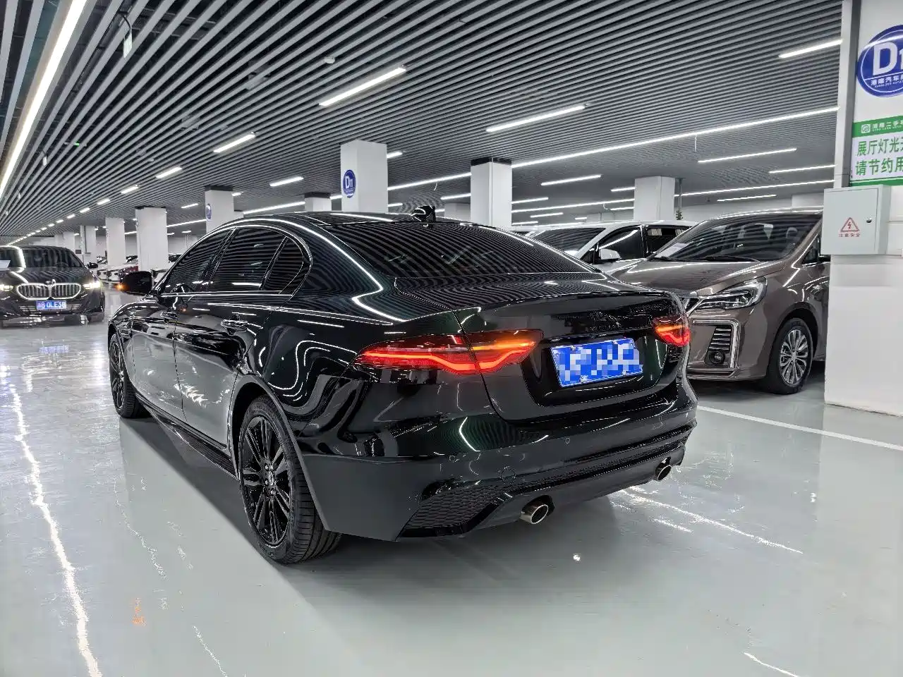 Jaguar XEL 2024 Model 2.0T 250PS R-DYNAMIC S Progressive Sport Edition фото 14