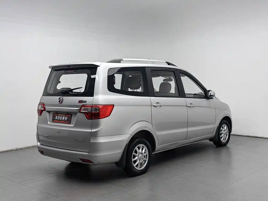BAIC Weiwang M20 2015 2014 1.5L Comfort BJ415B