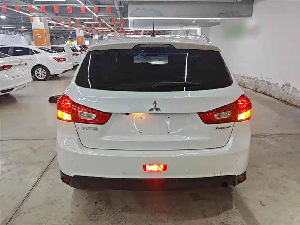 Mitsubishi ASX 2016 2.0L CVT 2WD Navigation Edition фото 6
