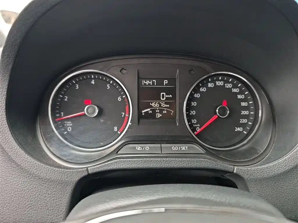 Volkswagen Polo 2018 1.5L Auto Comfort фото 12