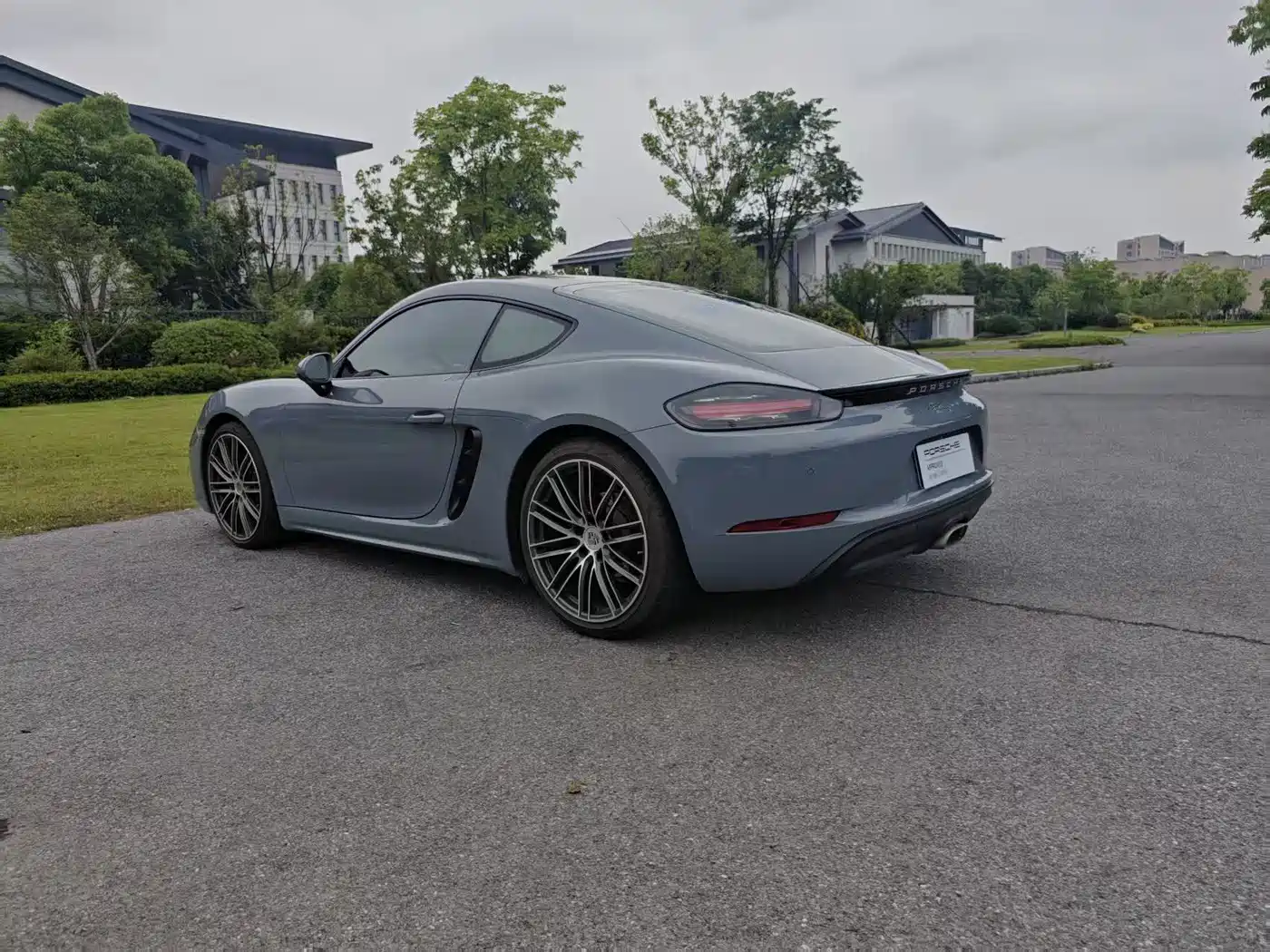 Porsche 718 2022 Cayman 2.0T фото 2