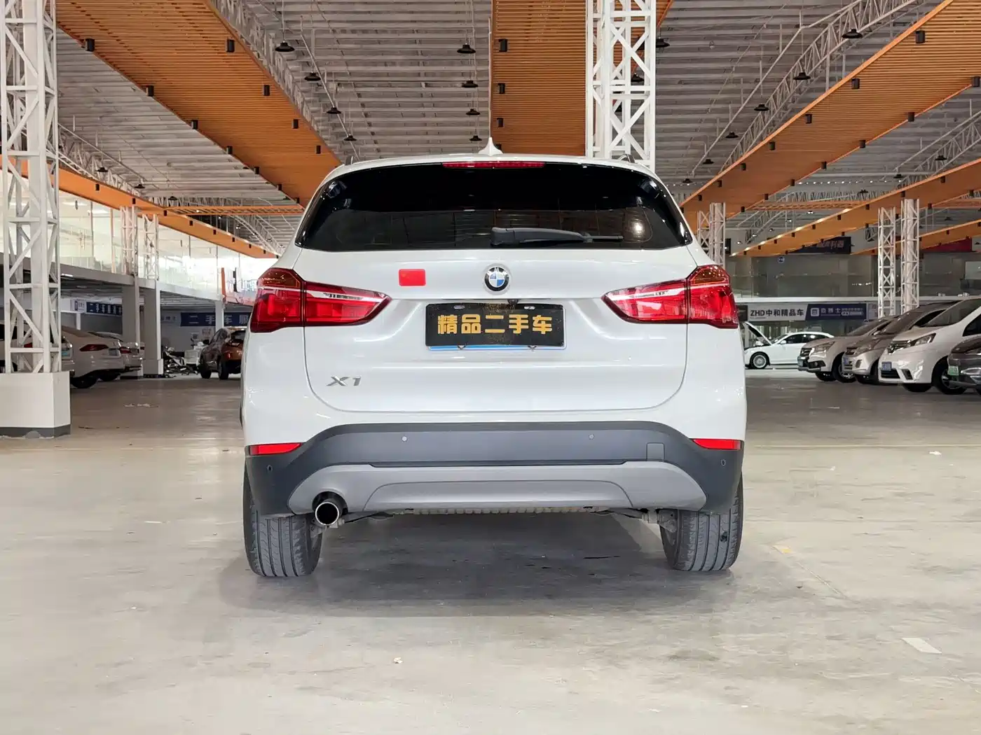 BMW X1 2019 sDrive18Li Fashion Model фото 9
