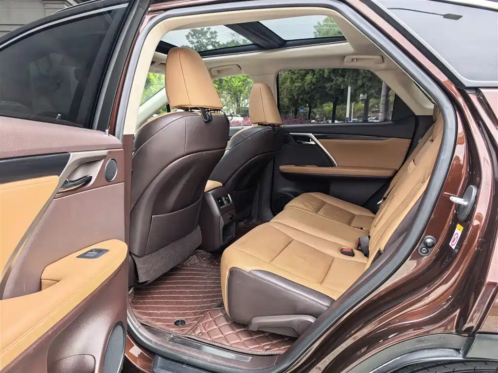LEXUS RX