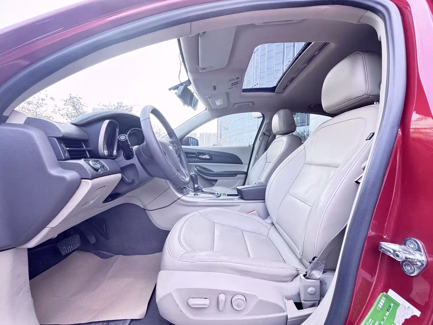 Chevrolet Malibu 2013 2.4L Automatic Luxury Edition фото 4