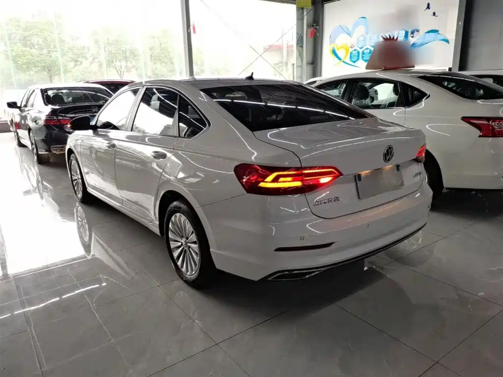 Volkswagen Lavida 2019 1.5L Auto Vision Edition China VI фото 5