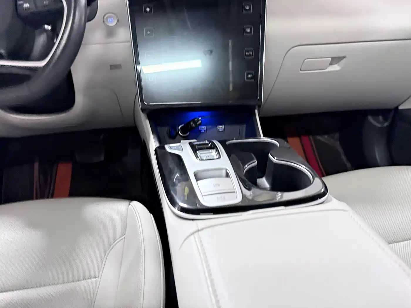 Hyundai Tucson 2022 Tucson L 1.5T DCT 20th Anniversary N Line фото 4