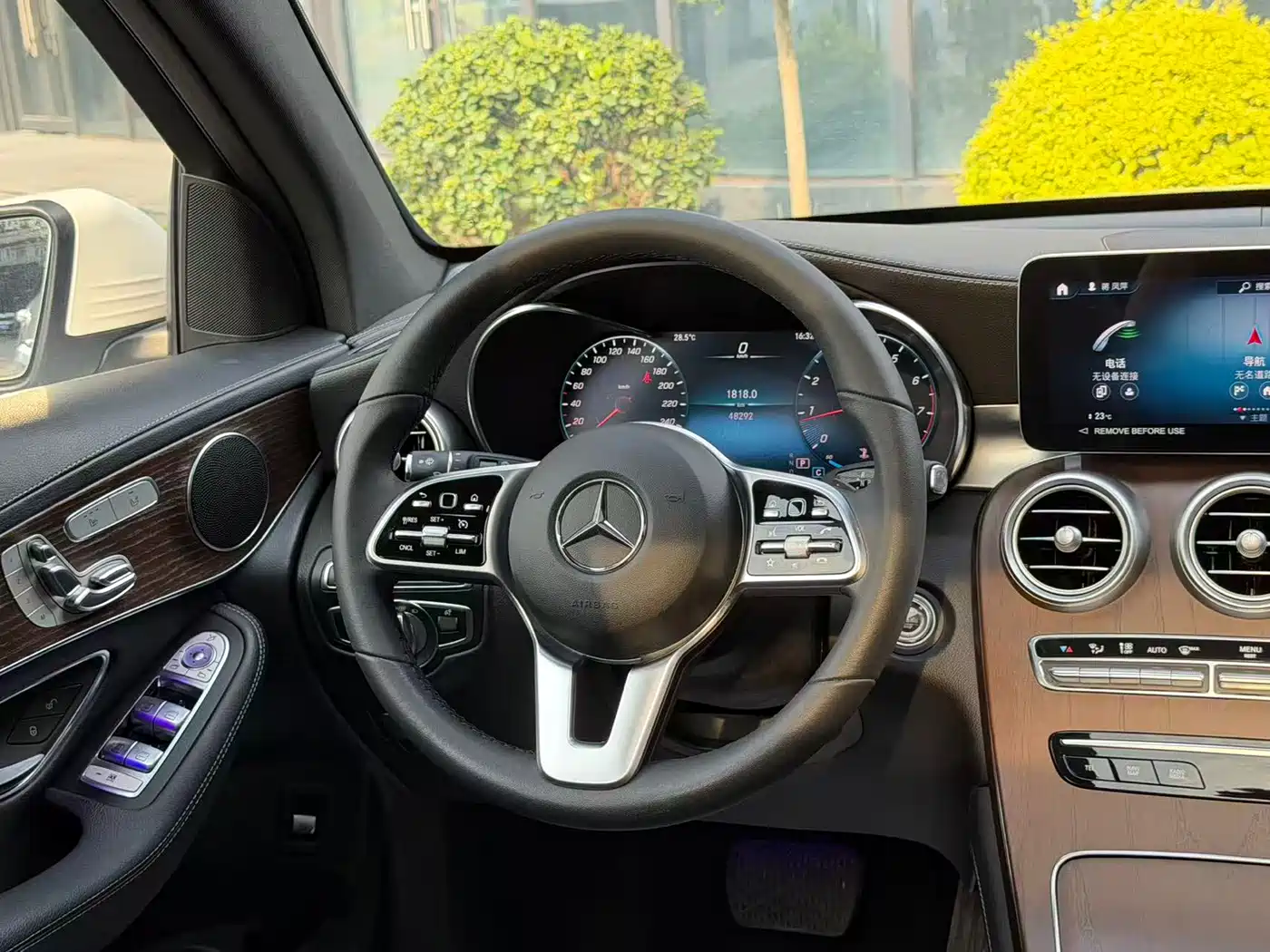 Mercedes-Benz GLC 2022 Model GLC 260 L 4MATIC Luxury Edition фото 10