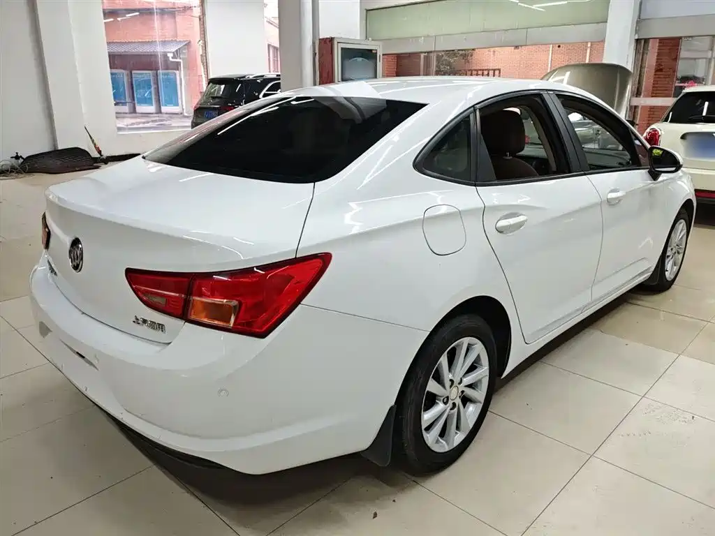Buick Verano 2015 Sedan 15S Automatic Progressive фото 7