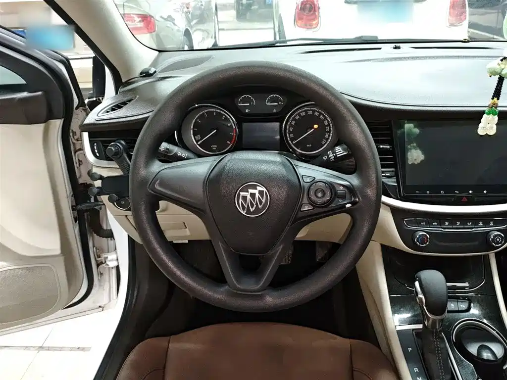 Buick Verano 2015 Sedan 15S Automatic Progressive фото 11