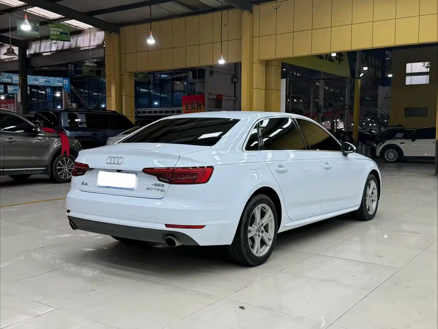 Audi A4L 2017 Plus 40 TFSI Progressive фото 9
