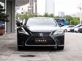 Фото 2 - Lexus LS