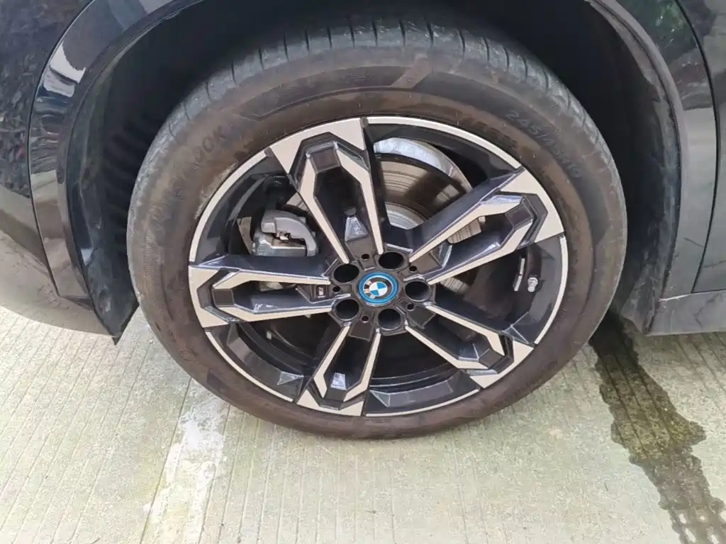 BMW iX1 2024 2023 xDrive30L M Sport Package