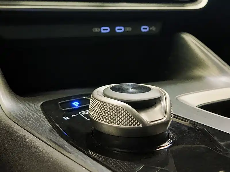 Lexus RZ 2023 2023 450e 4WD Deluxe
