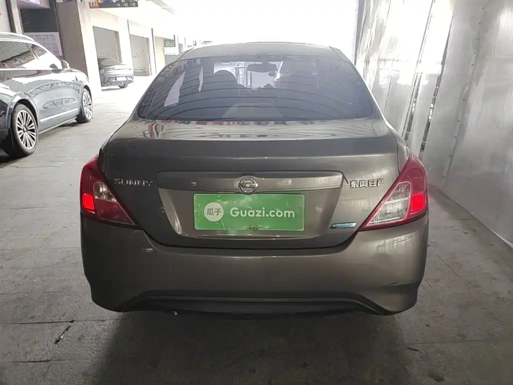 Nissan Sunny 2016 2015 1.5XE Manual Comfort