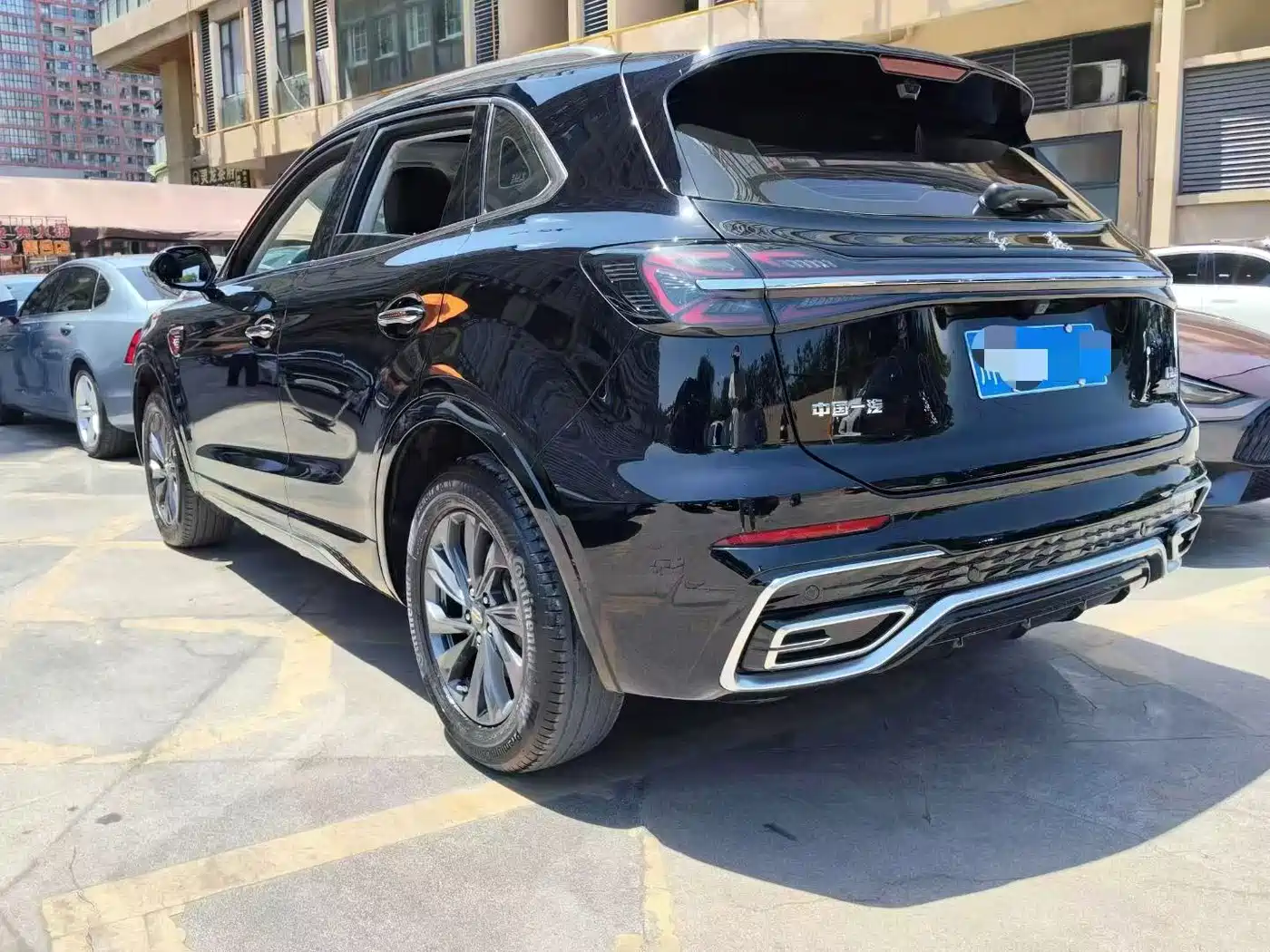 Hongqi HS5 2023 2.0T Flag Enjoy Pro Edition фото 12