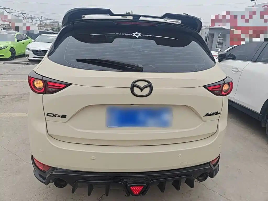Photo 6 - Mazda CX-5
